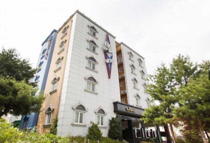 Bali Motel Daejeon Extérieur photo
